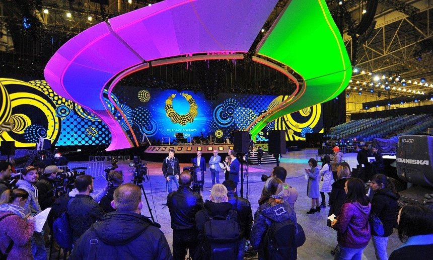 Вже готово: киянам показали зібрану сцену Євробачення (фото)