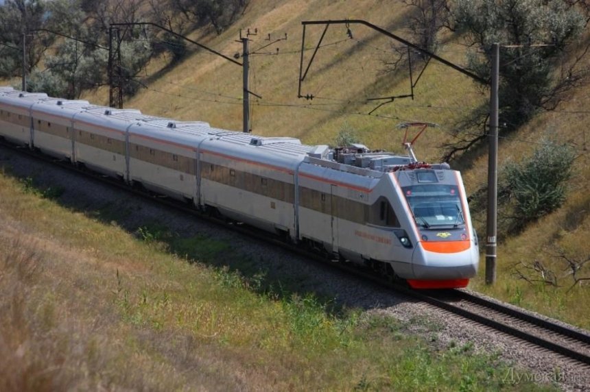 Из Киева в Баку можно будет добраться на прямом поезде