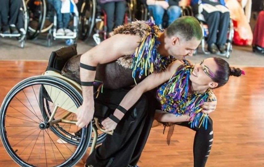 Українці здобули перемогу в турнірі з танців на візках (фото)