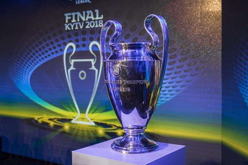 Киевляне смогут сделать селфи с кубком Лиги чемпионов УЕФА