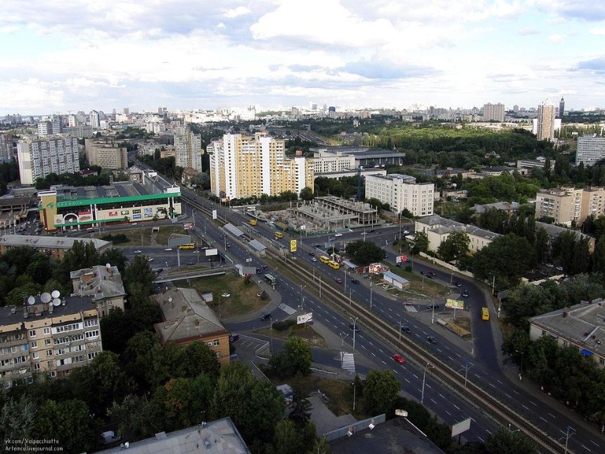 Улицу Борщаговскую отремонтируют за 654 млн грн