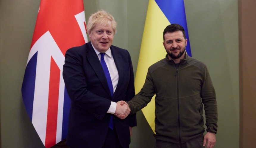 Борис Джонсон змінив фото профілю в Instagram на підтримку України