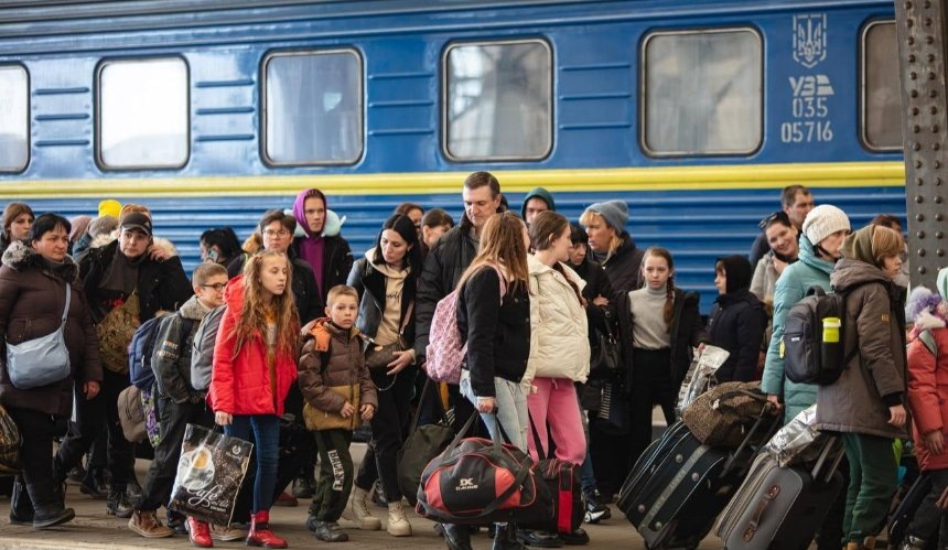 "Укрзалізниця" призначила евакуаційні поїзди на 21 квітня: графік