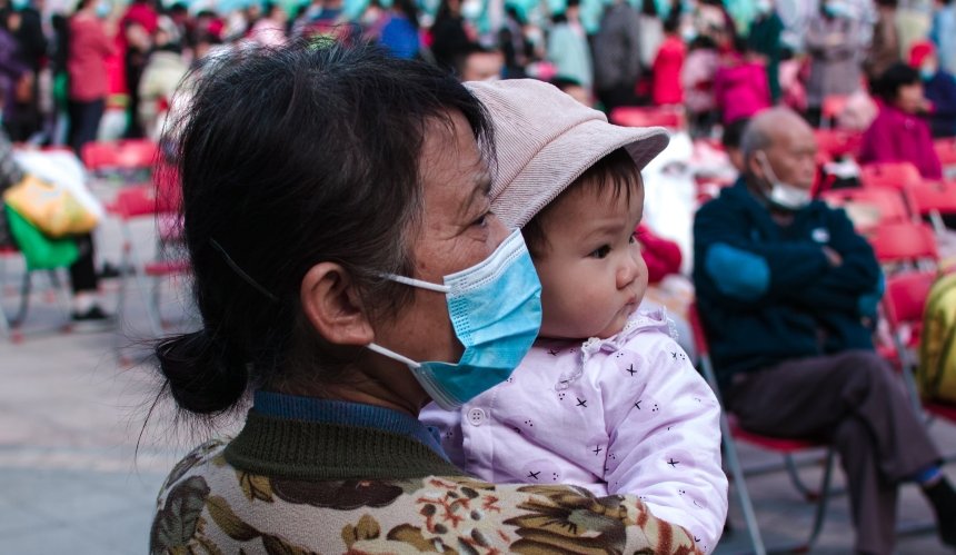 У Китаї зафіксували перше зараження людини пташиним грипом H3N8