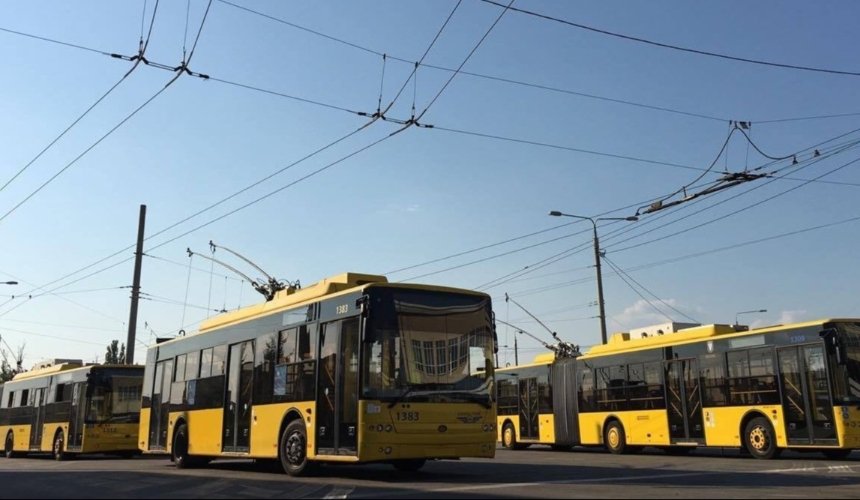 На проспекті Івасюка тролейбуси замінять автобусами: маршрути