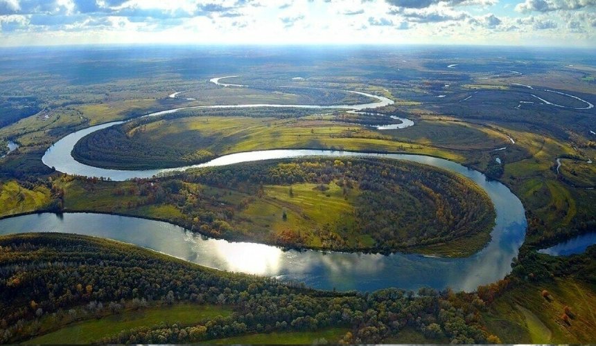 У Броварському районі Київській області сильні дощі можуть спричинити затоплення заплавиних територій вздовж Десни.