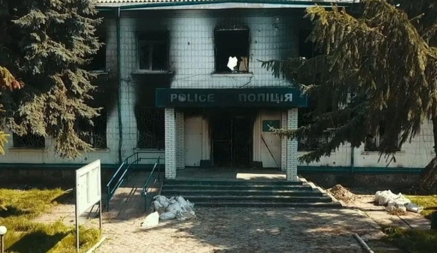Американський мільярдер Говард Баффет відбудує знищене росіянами у 2022 році поліцейське відділення у Бородянці: фото.