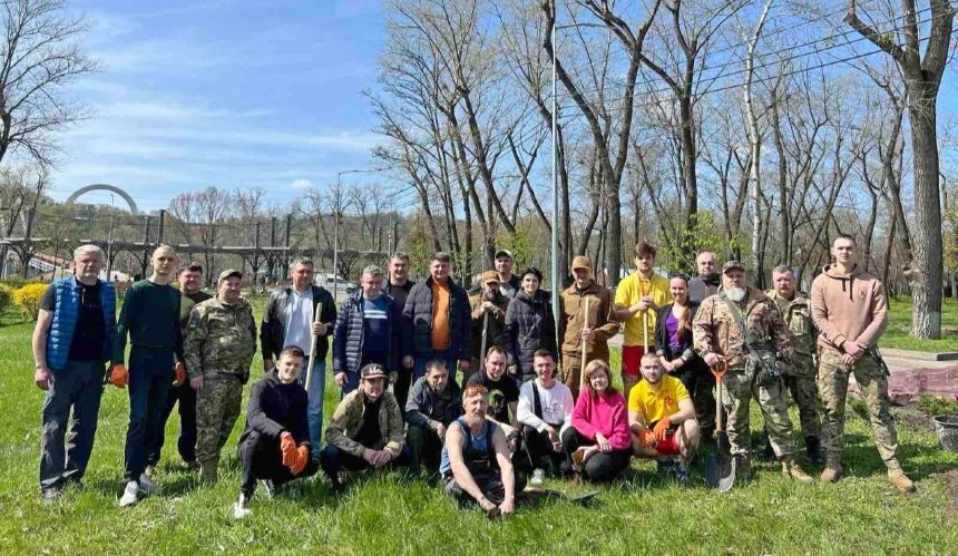 У Києві на Трухановому острові заклали Алею Пам’яті Героїв