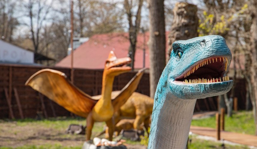 У Гідропарку відкривається найбільший в Україні парк динозаврів: коли