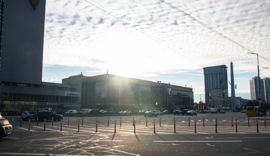 Потепління та майже без опадів: якою буде погода у Києві наступного тижня