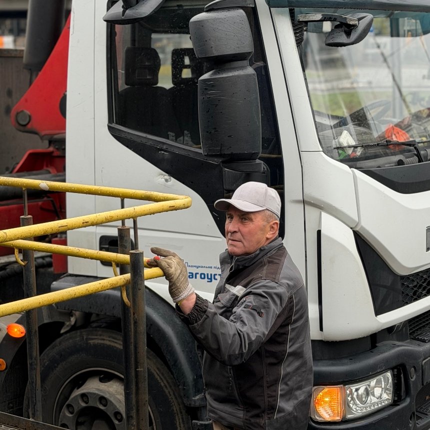 У Києві демонтували МАФ, де збували нелегальні вейпи