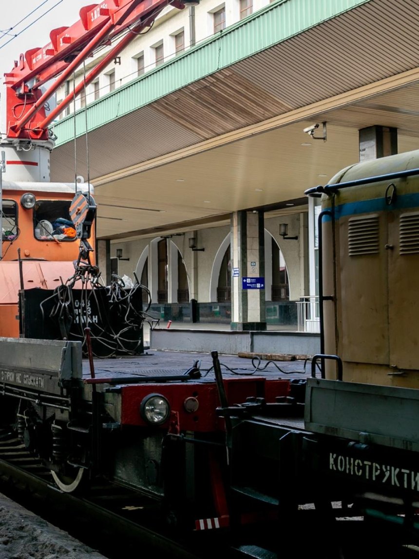 На Центральному вокзалі Києва перебудовують платформу