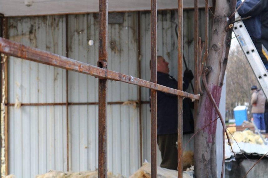 Фахівці показали, із чого насправді збудовані київські МАФи Фахівці показали, із чого насправді збудовані київські МАФи