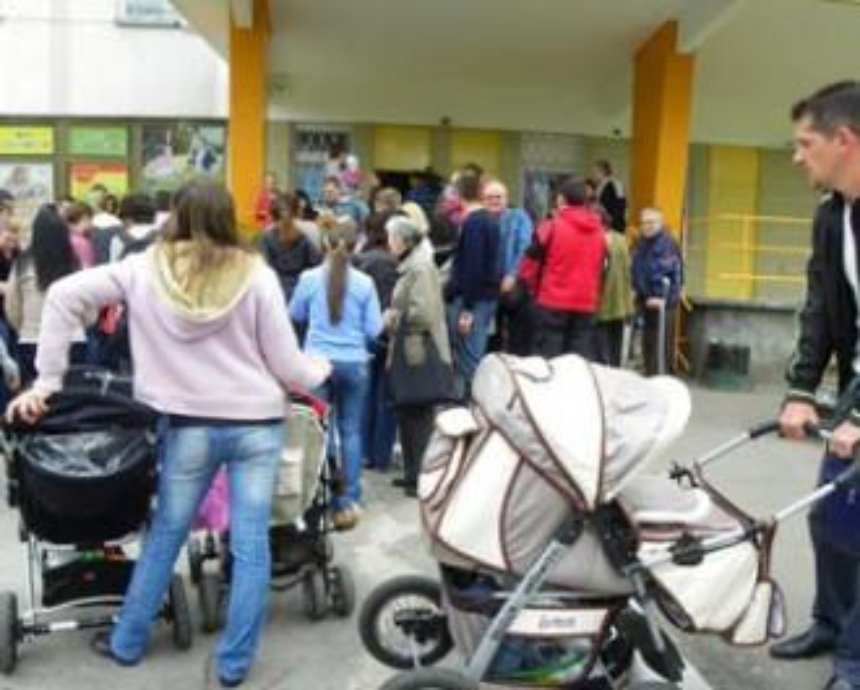 Родители поборются за детскую поликлинику на Святошино