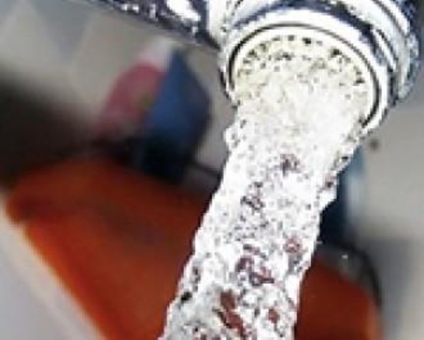 Три района столицы временно отключат от поставок горячей воды
