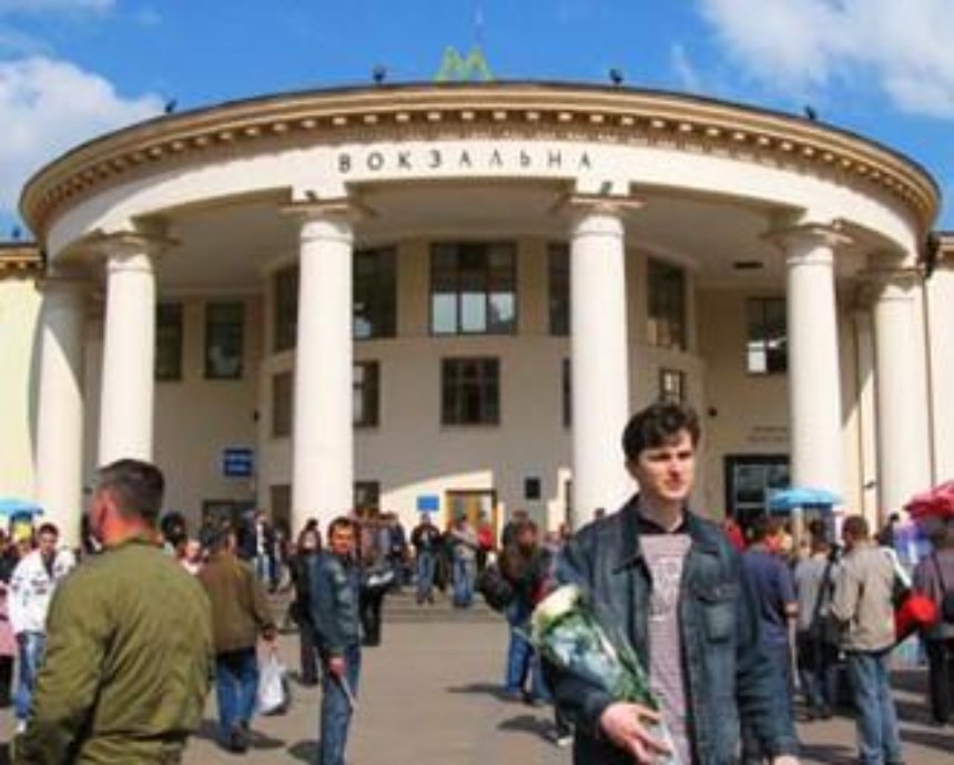 В Киеве была закрыта станция метро "Вокзальная"