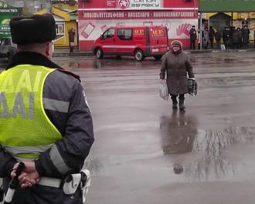 В Киеве пешеходы стали чаще нарушать ПДД