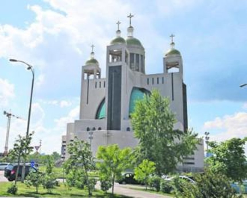 Скандал в Киеве: из-за стройки Левобережный храм трещит по швам