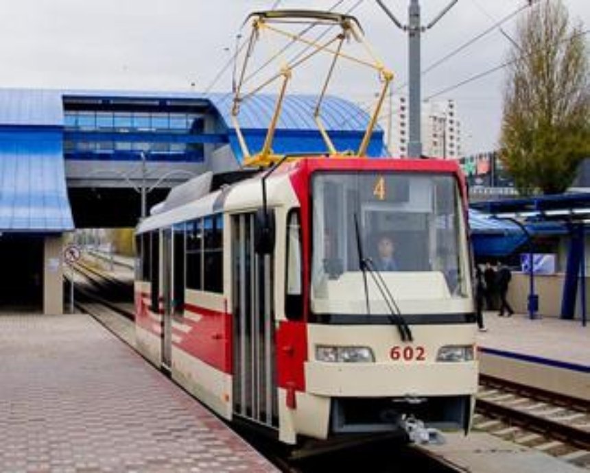 Киевсовет потратит 105 млн.грн. на новые вагоны для скоростного трамвая