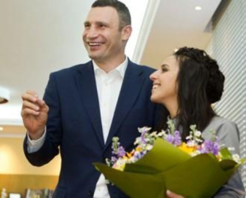 Кличко зустрівся з Джамалою і пообіцяв їй звання "Почесний громадянин Києва"