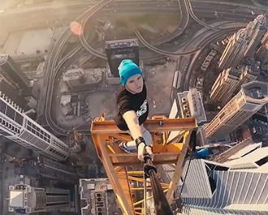 Руфер Мустанг поднялся на высоту 425 метров (видео)