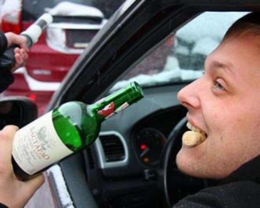 В Украине предлагают штрафовать пьяных водителей на 40 тысяч гривен