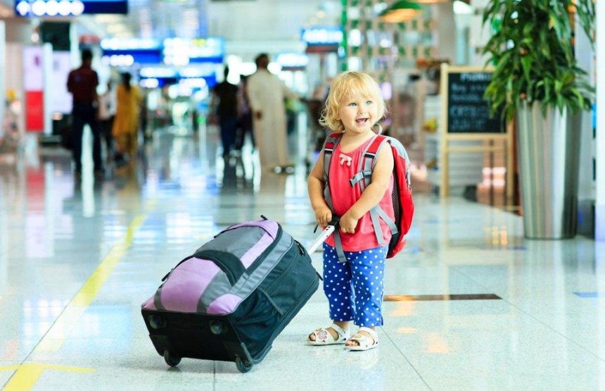 Детский безвиз: как путешествовать в Европу с детьми по новым правилам