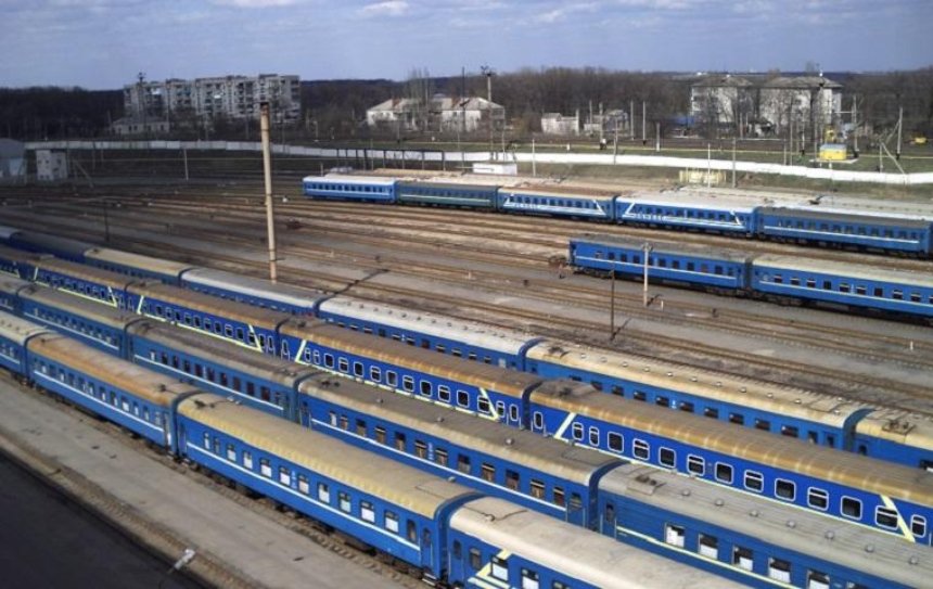 «Укрзализныця» оснастит вагоны в поездах видеокамерами