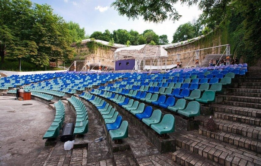 В Зеленом театре до конца сентября будут проходить фестивали
