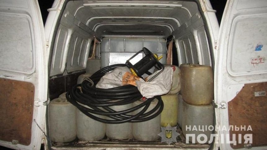 Мужчина украл более 2000 литров авиационного топлива из аэропорта «Борисполь» (фото)