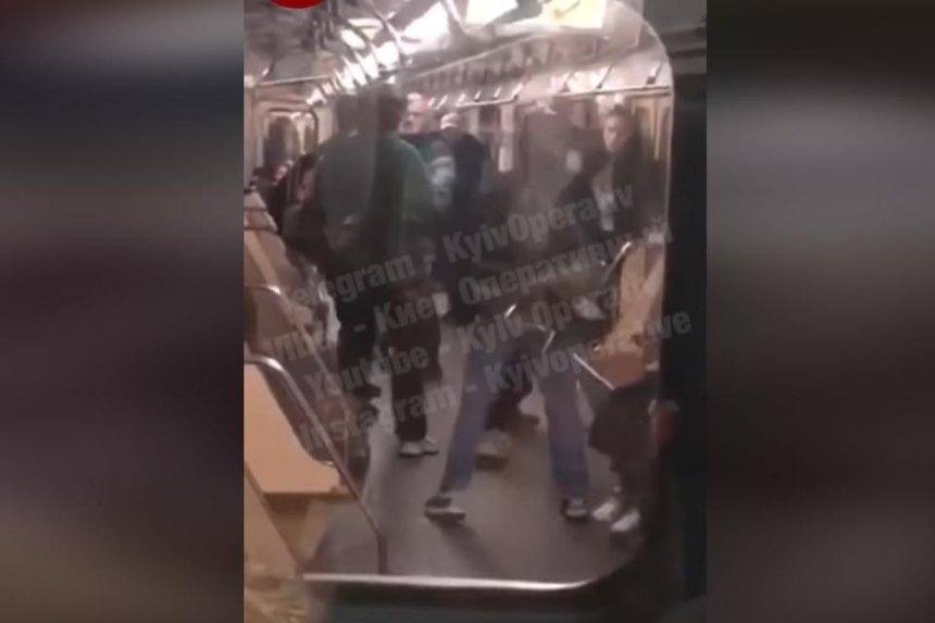 Избили до потери сознания: подросткам, напавшим на мужчину в метро, вручили подозрение
