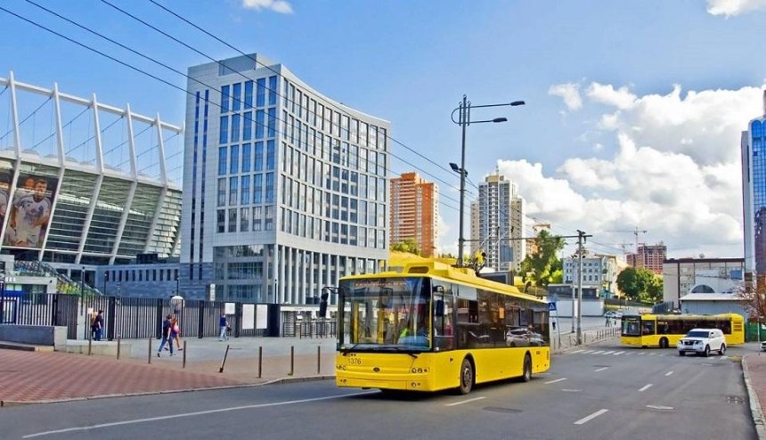 В Киеве запустят дополнительные маршруты общественного транспорта по спецпропускам