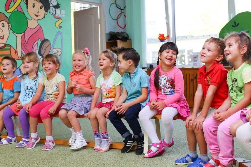 В КГГА назвали условия работы детсадов в Киеве