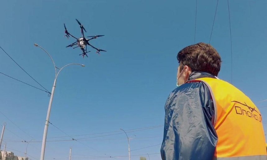 Кличко показал, как Киев дезинфицируют с дронов