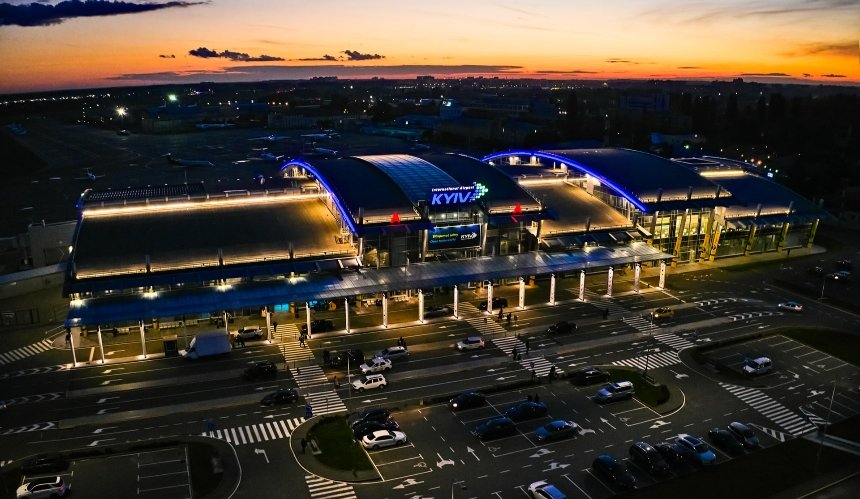 Аэропорт «Киев» закроют на 8 месяцев для строительства новой полосы