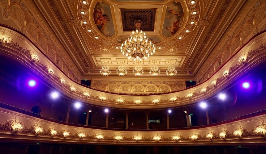 После реконструкции открыли театр оперетты: как он выглядит