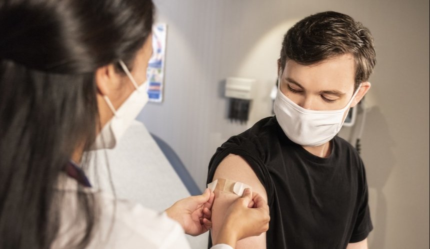 Украина получит более миллиона доз вакцин от COVID-19 — Ляшко