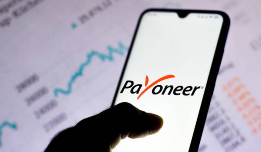 У "Приват24" тепер можна отримувати гроші з Payoneer 