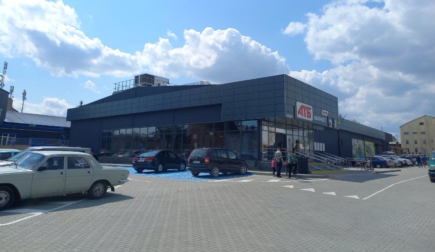 В «АТБ» розказали про швидке відновлення та розширення: нові розподільчі центри та нові магазини на заході України
