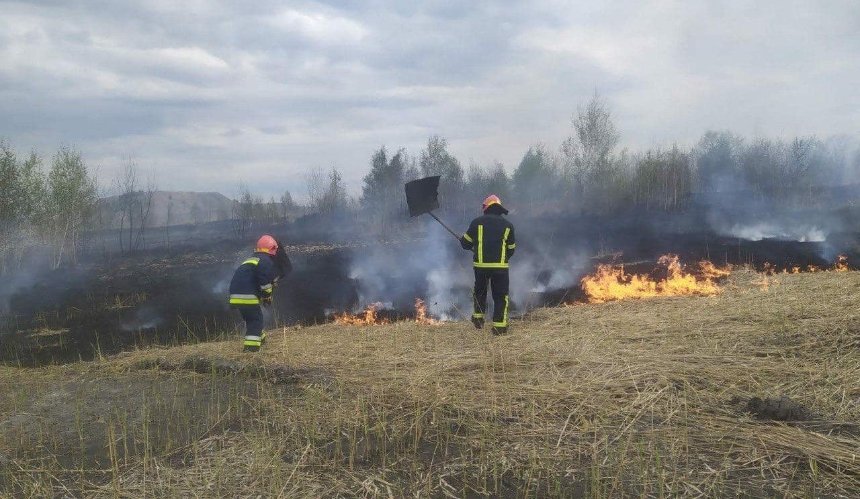 Надзвичайний рівень пожежної небезпеки у Києві 14-16 травня