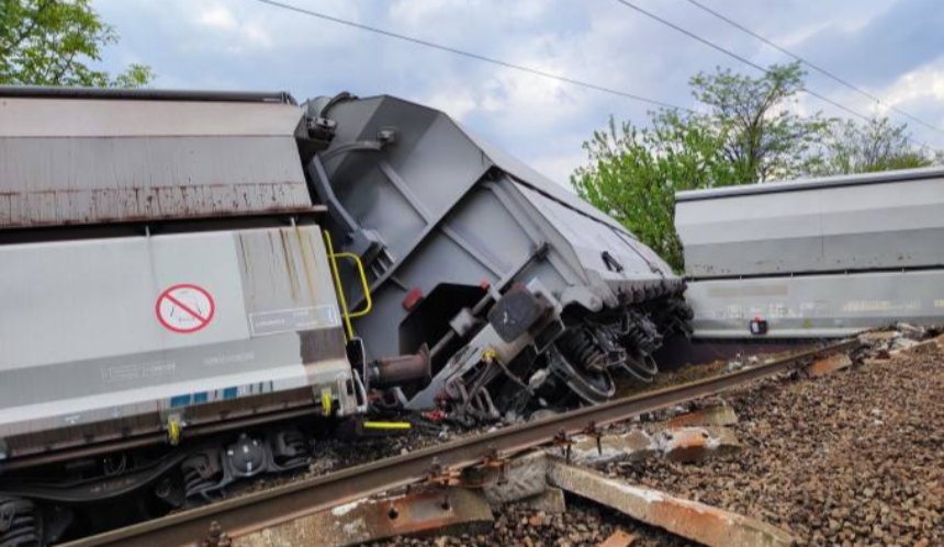 Потяг ​Відень-Київ запізнюється на 6 годин через аварію на Угорській залізниці: фото