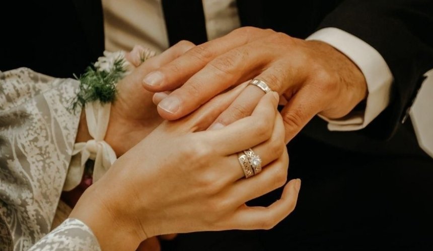 Понад 25 тисяч пар подали заяву про шлюб у “Дії”: подробиці