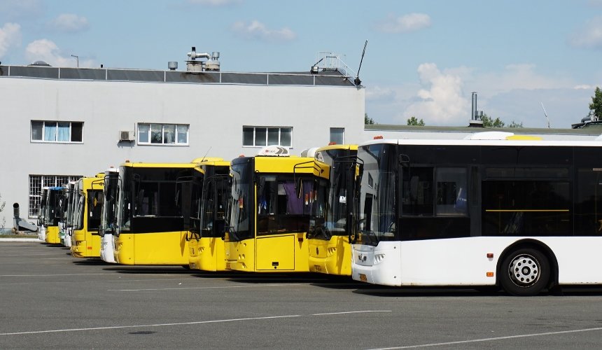 11-12 травня автобуси та тролейбуси Києва змінять маршрути: схеми руху