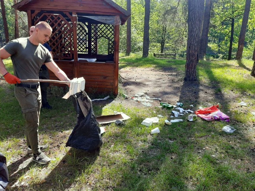 У Київському лісництві відбулась остання весняна толока