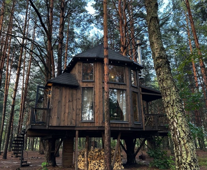 Tree House Lodge відпочинок за Києвом