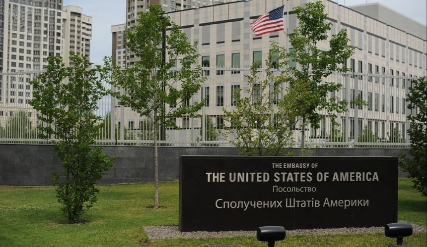 Посольство США у Києві попередило про можливу загрозу обстрілів найближчими днями
