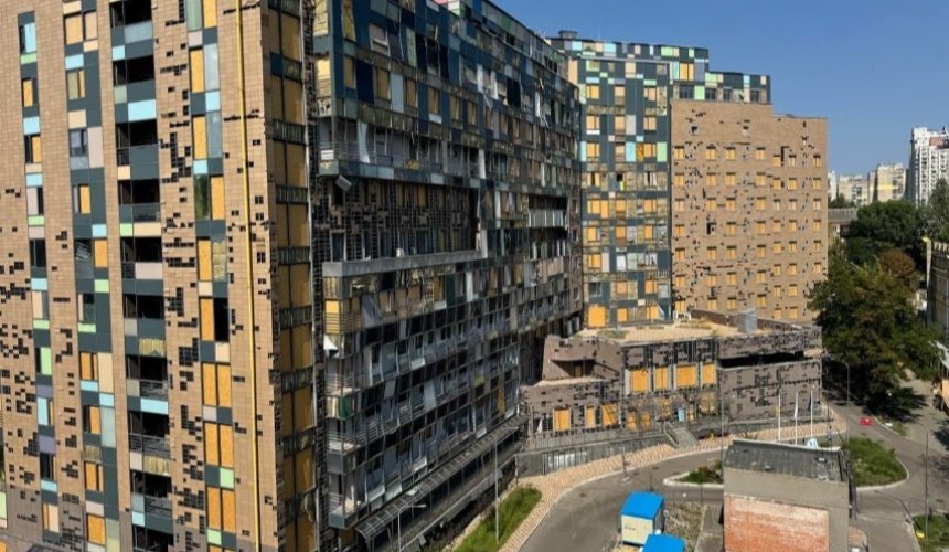 "Охматдит" розпочинає відновлення після ракетного удару