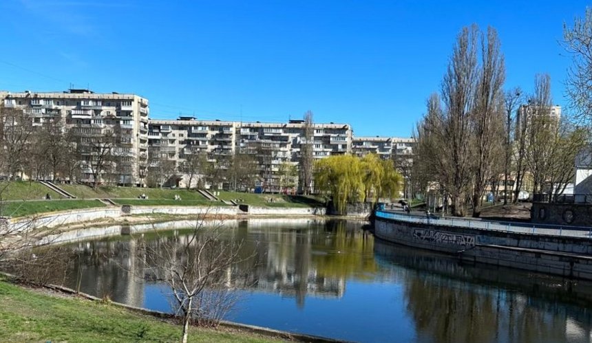 Містяни просять врятувати озеро "Голубе" на Виноградарі у Києві: петиція