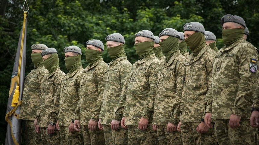 На Алеї захисників України у Києві відкрили пам'ятний знак "Сили спеціальних операцій": фото
