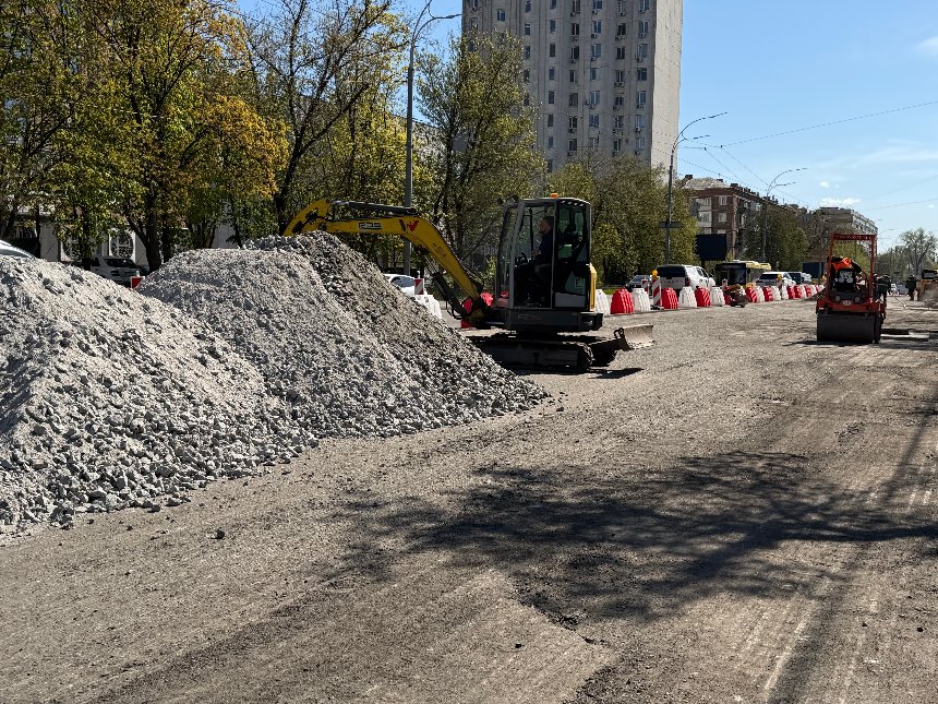 У Києві розпочалось оновлення проспекту Лобановського